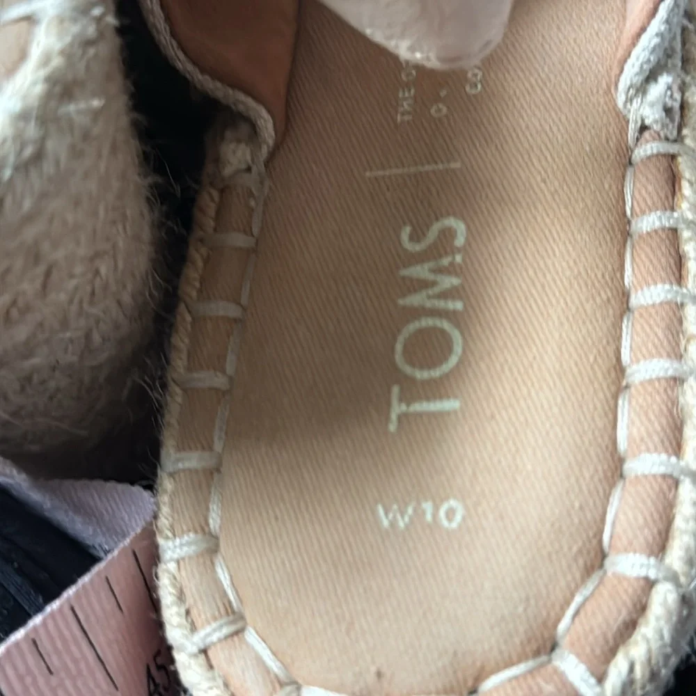 Toms tom’s monica